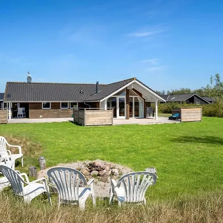 Bissebo Holiday home Hemmet